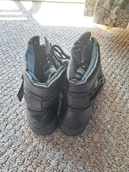 Photo of free Boots, size 4 (37) (SS2 6LH) #3