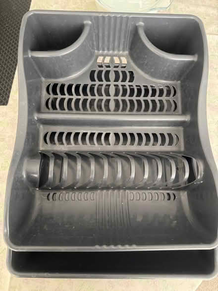 Photo of free Dish rack with tray (Elm Park RM12) #1