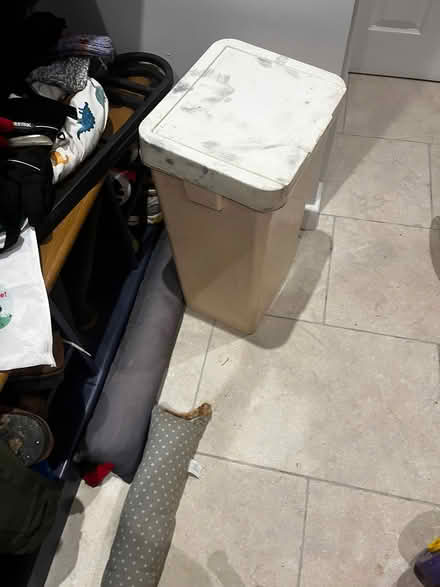Photo of free Old bin (Bladon OX20) #2