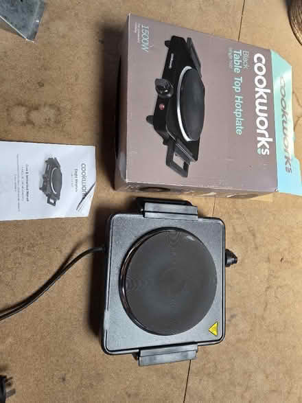 Photo of free Small hot plate 1500W (North Laine BN1) #1