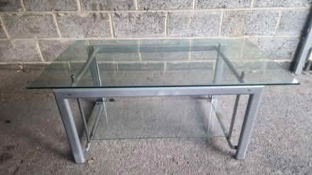 Photo of free Glass table (Staines TW18) #2
