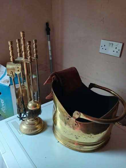 Photo of free Fire Companion and coal shuttle set (Old Colwyn LL29) #1