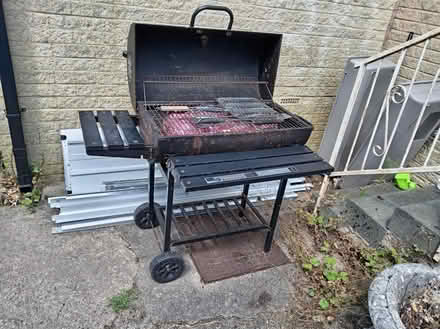 Photo of free Barbecue and accessories (Bradford BD6) #1