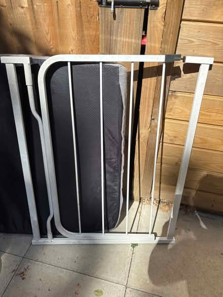 Photo of free stair gate (UpperHale GU9) #1
