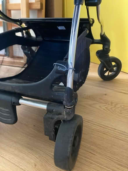 Photo of free I candy raspberry pram (S8 woodseats) #3