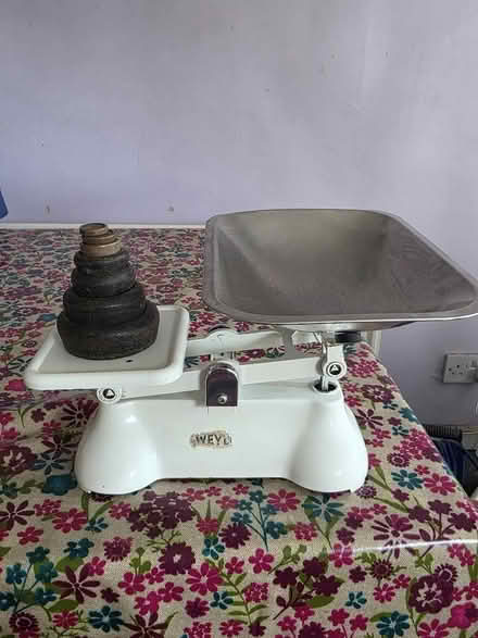 Photo of free Traditional Weighing Scales (Starling BL8) #1