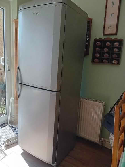 Photo of free Fridge/Freezer (Kempston MK42) #1