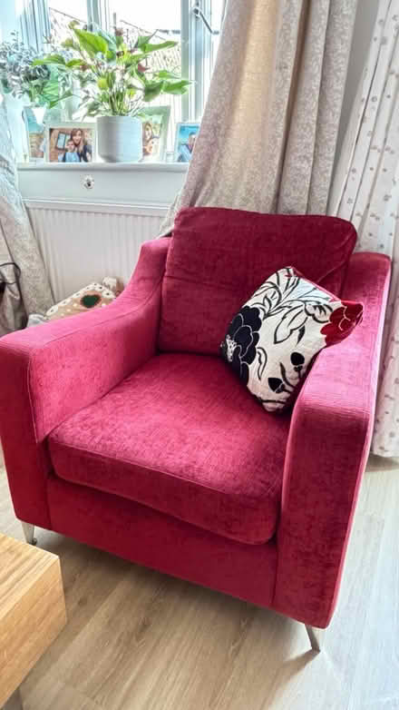 Photo of free Sofa and chair (Leighton Buzzard LU7) #4