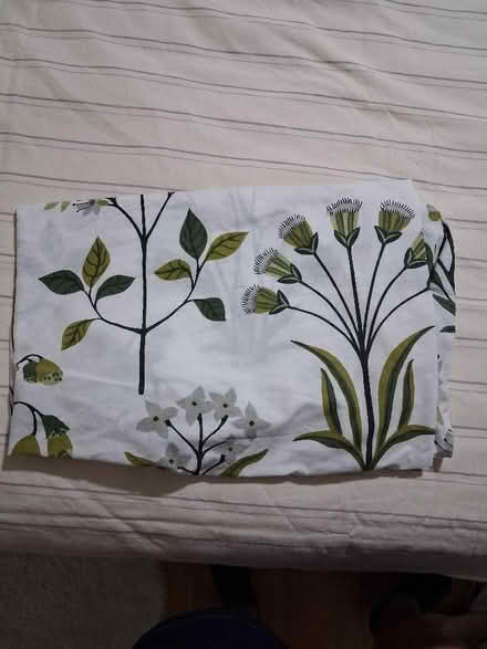 Photo of free 100% cotton King size duvet set (Shephall SG2) #1