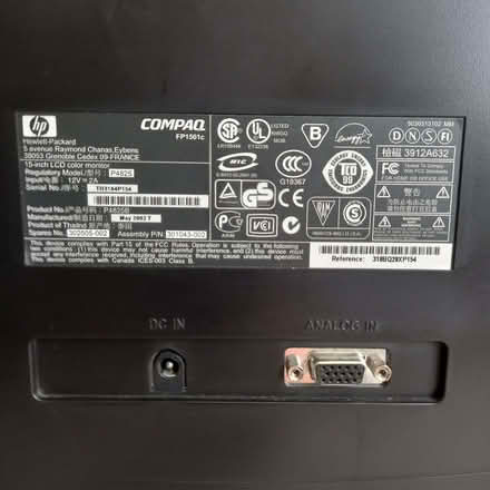 Photo of free Computer Monitor 'Compaq 1501' 15 inch LCD (Cheltenham GL52) #2