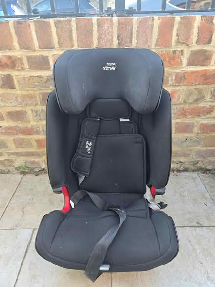 Photo of free Car seat Group 1/2/3 (Earlsfield SW18) #2