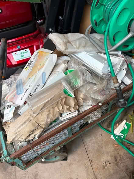 Photo of free Various lights/fittings (Carlton hill NG4) #3