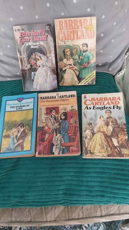 Photo of free (pack 3) x5 Barbara Cartland books (dorset BH12) #1