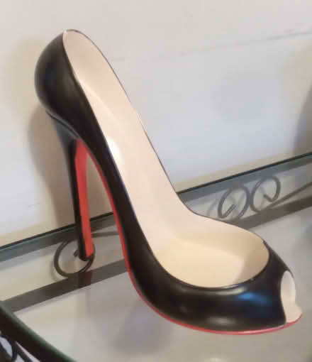 Photo of free decorative stiletto "shoe" (Britannia) #1