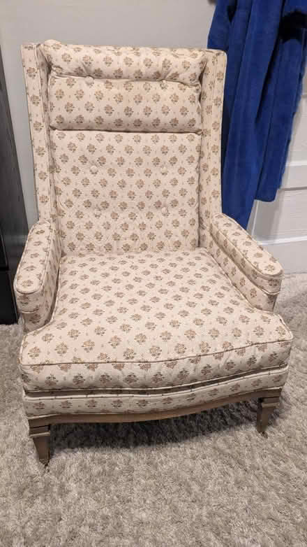 Photo of free perfectly adequate reading chair (Edgewater) #1