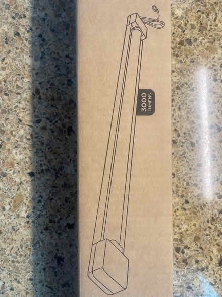 Photo of free LED Shop Light (Brightwood NW (off of Georgia)) #2