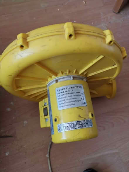 Photo of free Industrial blower BR-221A (Burncross S35) #1