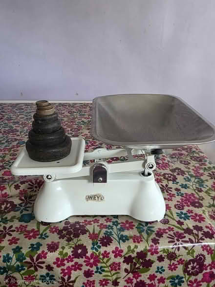 Photo of free Traditional Weighing Scales (Starling BL8) #2