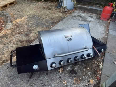 Photo of free 7 burner BBQ (Biggin Hill. TN16) #2