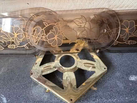 Photo of free Art Deco Style lamp shade (Upper Radley OX14) #1