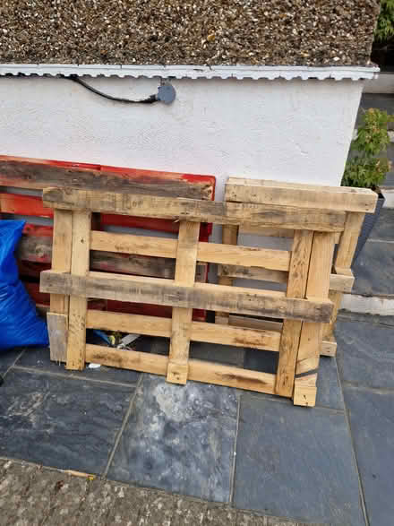 Photo of free Pallets (Kingsley Park NN2) #3