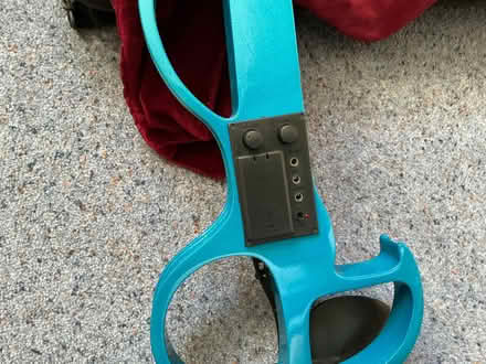 Photo of free Violin electric (Cam GL11) #2