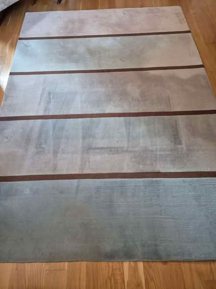 Photo of free Large Rug (100% wool) (Kingston KT2) #2