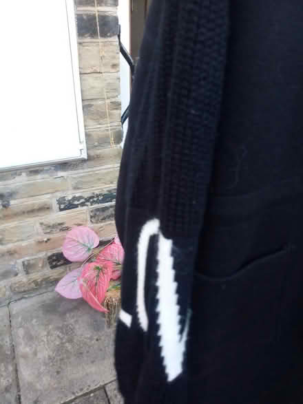 Photo of free Black long women's coat love (Bd47jf) #3