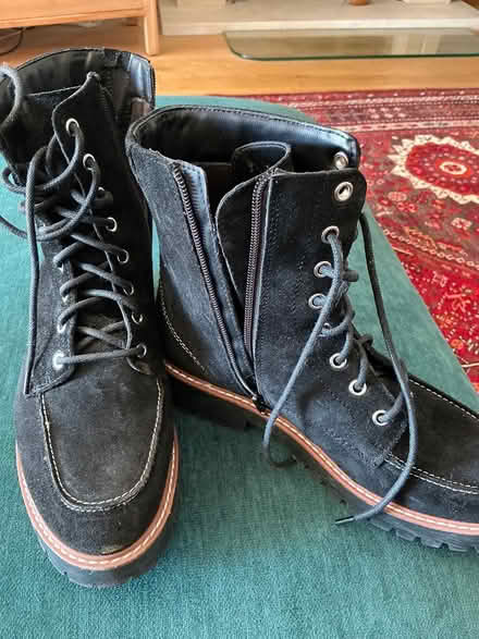 Photo of free Women’s boots (Parsons Heath CO4) #1