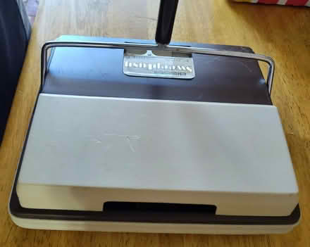 Photo of free Vintage Bissell SweepEasy sweeper (Saugus) #2