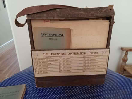 Photo of free Linguaphone 78" records (Moorlands LA1) #1