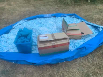 Photo of free Large Bestway 12ft kids pool (Worcester Park KT4) #3