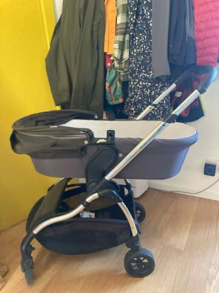 Photo of free I candy raspberry pram (S8 woodseats) #1