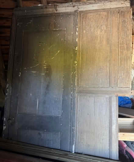 Photo of free Antique (prob late 17thc) oak panelling, including a door. (Harlington LU5) #1