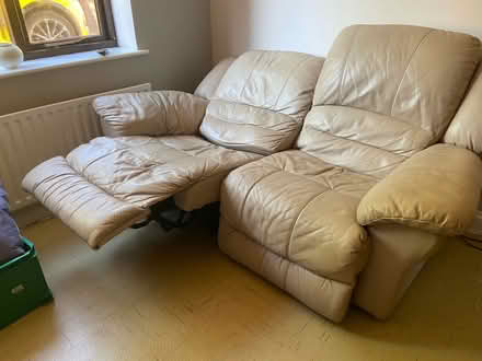 Photo of free Electric reclining 2seater leather settee (Golden Green TN11) #2