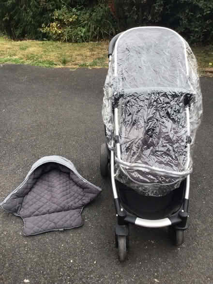 Photo of free Mjouney edit stroller (Presteigne LD8) #3