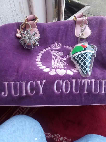 Photo of free Juicy couture wkendbag (Bd47jf) #1