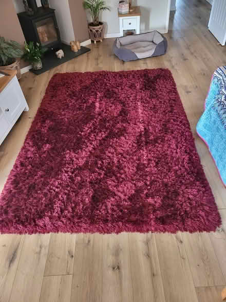 Photo of free red rug (Burry Port) #1