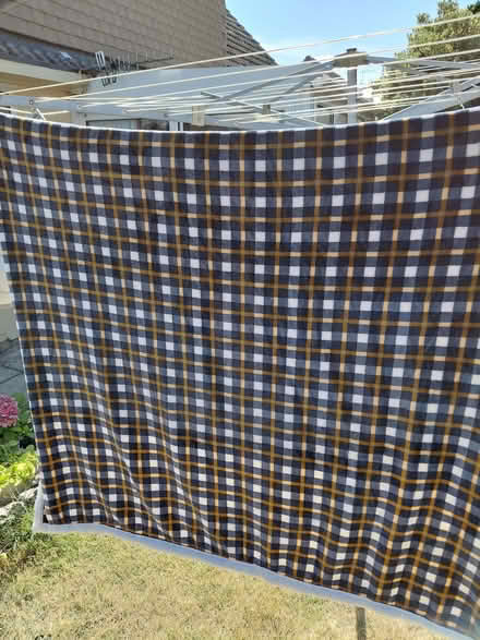 Photo of free Very large throw (Stroud GL5) #1