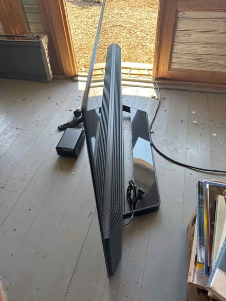 Photo of free American TV (BA12 6PE) #2