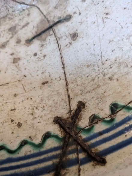 Photo of free Wall hanging antique plate (Garston WD25) #2