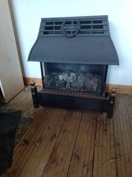 Photo of free Ornate coal effect gass fire (Dinas Powys CF64) #2