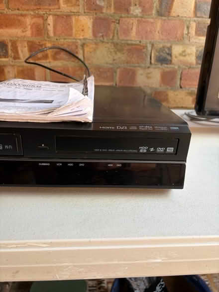 Photo of free Toshiba DVD / Video Recorder (Stanford SS17) #2