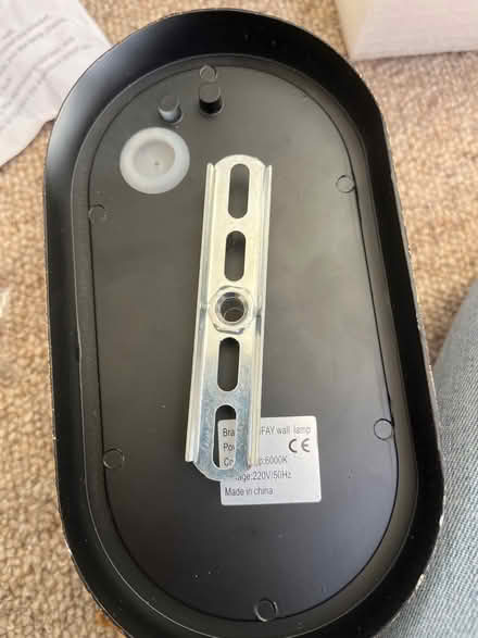 Photo of free Outdoor light x1 (Paulton BS39) #2