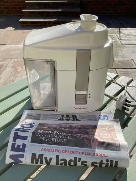 Photo of free Moulinex juicer (KT18 Epsom Common) #1
