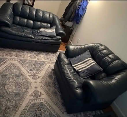 Photo of free Leather loveseat & oversized chair (Vienna, VA) #1