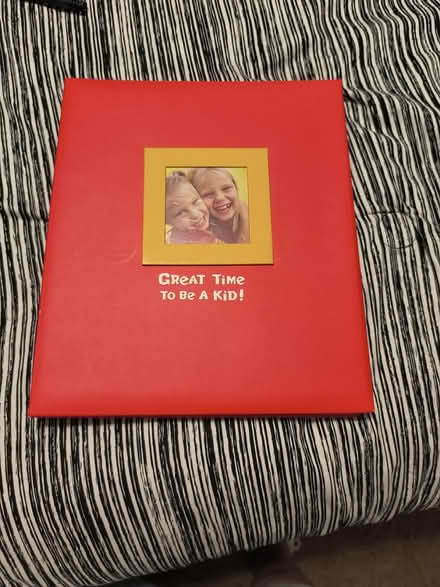 Photo of free Hallmark kids scrapbook (Odenton, near Odenton Elem) #1