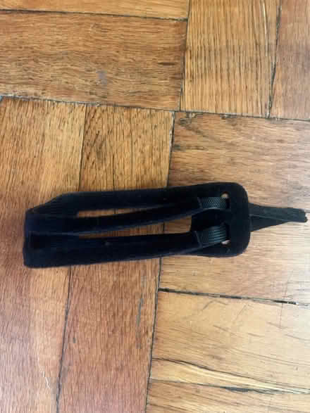 Photo of free Wrist brace (Astoria) #3
