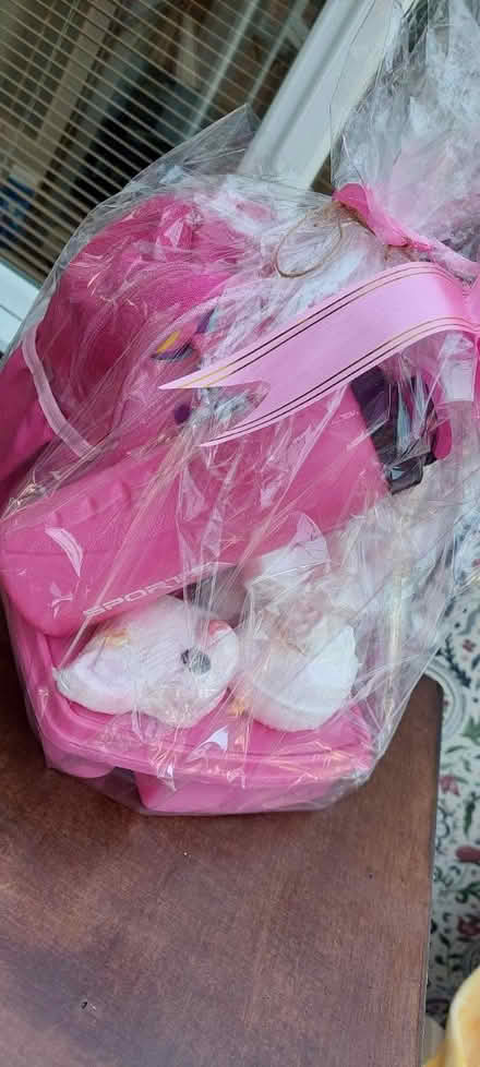 Photo of free Girls Lunch Set (Strood ME2) #2