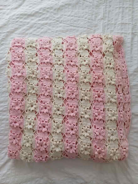 Photo of free Giant crocheted throw/bedspread (Hyson Green NG7) #2